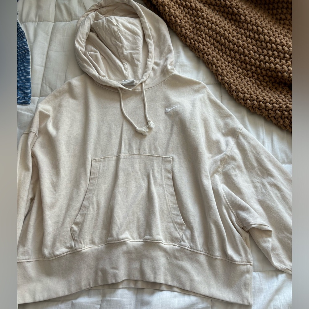 Nike sweatshirt